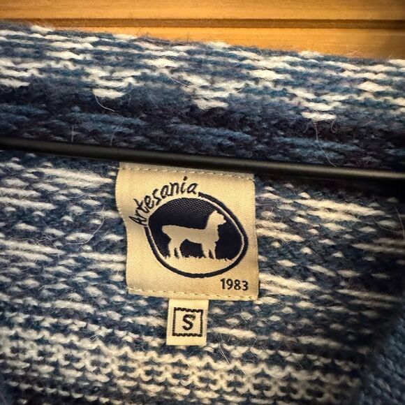 Artesania Size Small Alpaca Wool Blend Handmade Peru Hooded Sweater - Picture 12 of 13